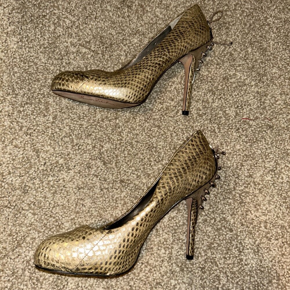 Heels - Picture 3 of 5